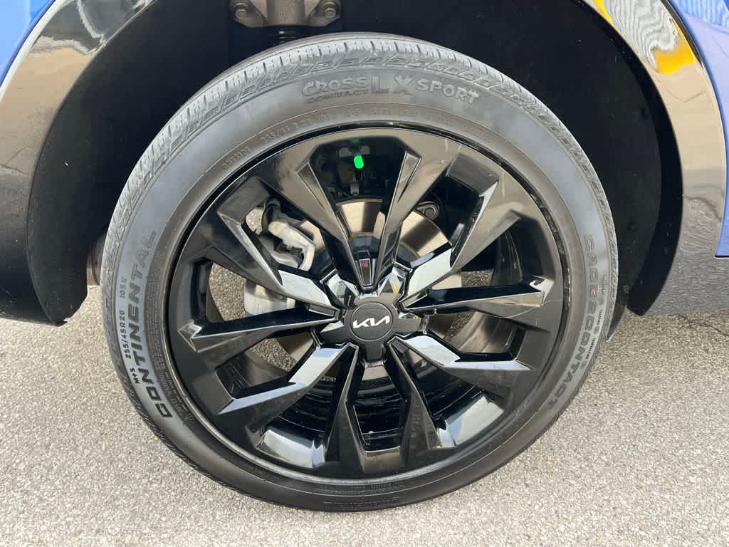 Thumbnail: 2023 Kia Sorento - 12