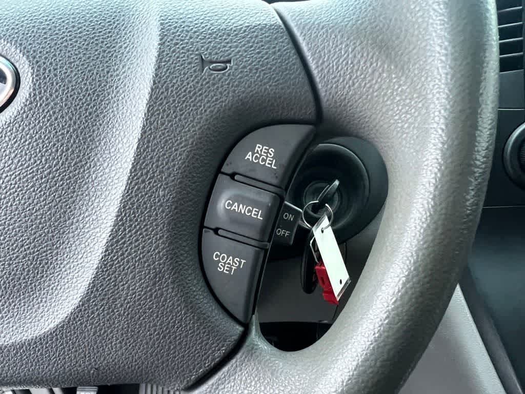 Thumbnail: 2012 Kia Sedona - 24