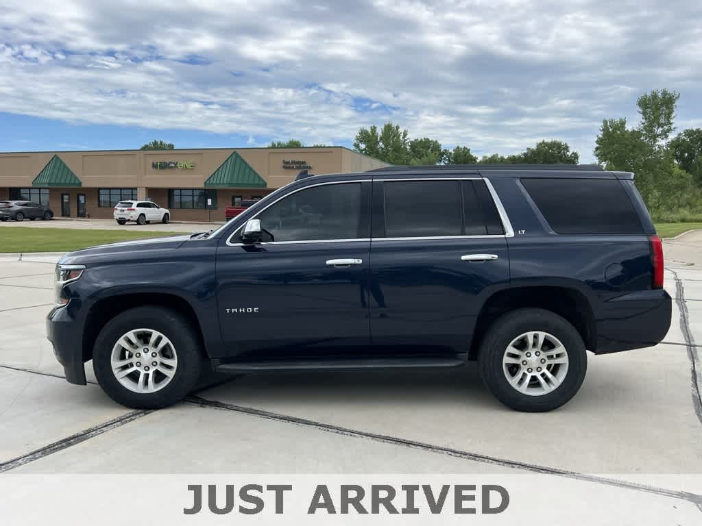 Thumbnail: 2019 Chevrolet Tahoe - 3