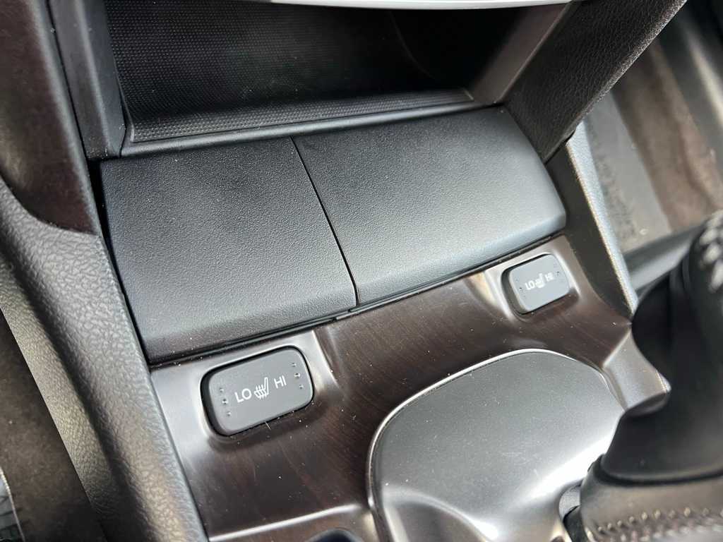 Thumbnail: 2013 Honda Crosstour - 32