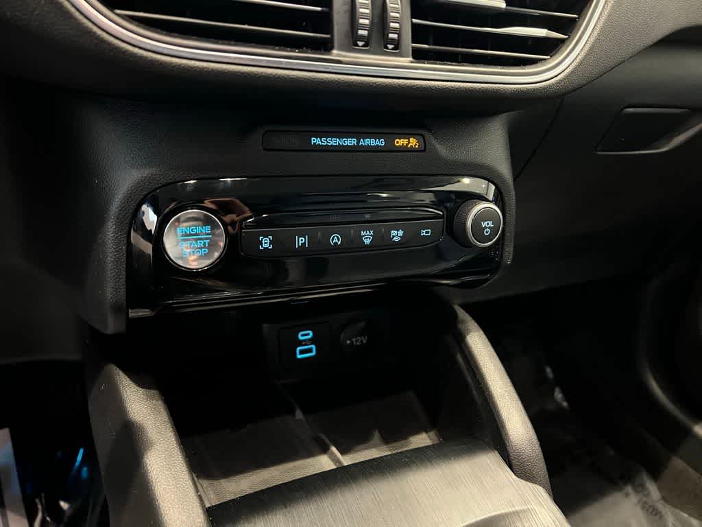 Thumbnail: 2023 Ford Escape - 28