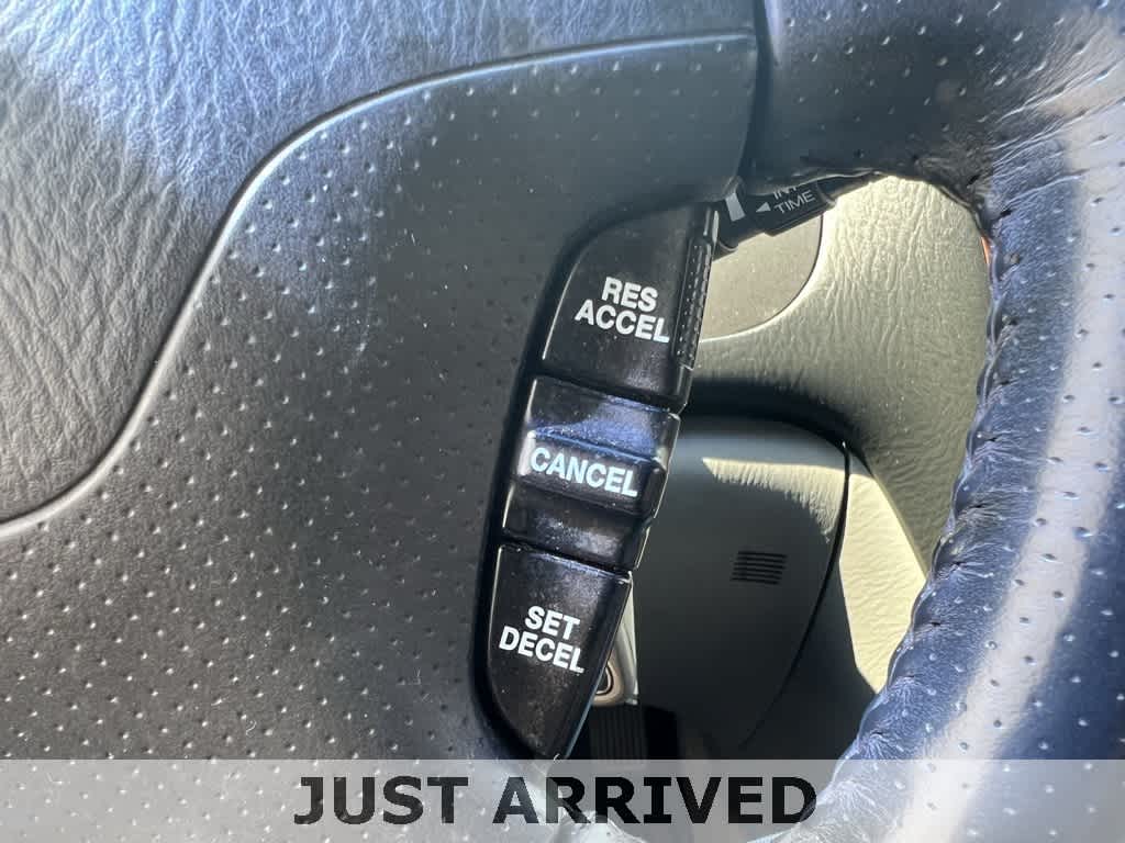 Thumbnail: 2005 Acura MDX - 22