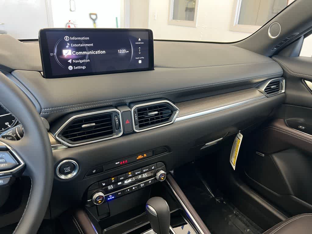 Thumbnail: 2025 Mazda CX-5 - 24