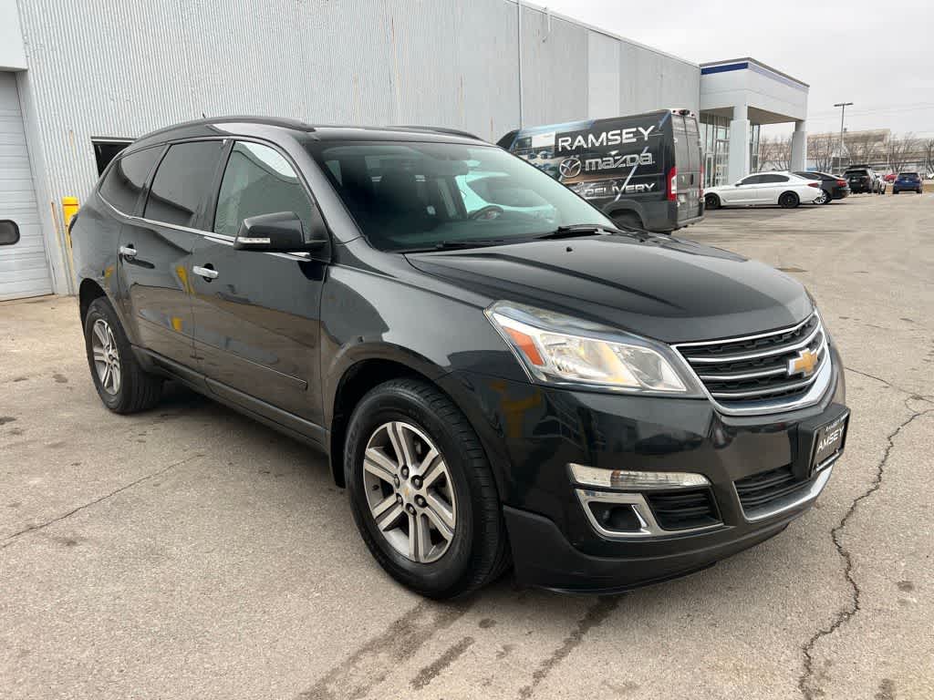 Thumbnail: 2015 Chevrolet Traverse - 8