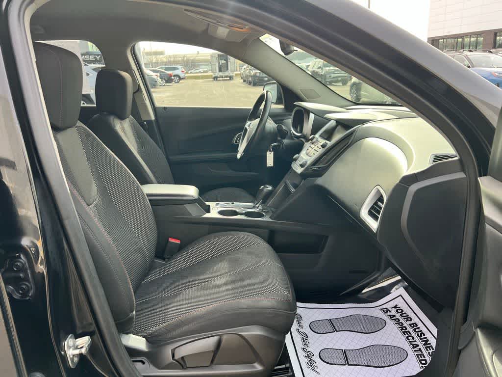 Thumbnail: 2017 Chevrolet Equinox - 19