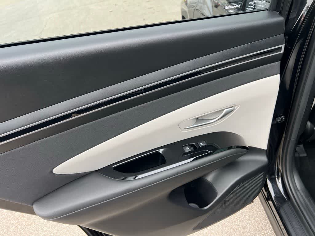 Thumbnail: 2023 Hyundai Tucson - 23