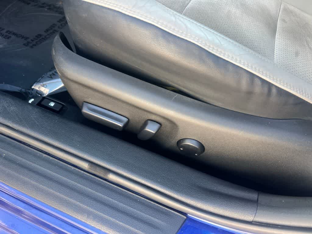 Thumbnail: 2016 Toyota Camry - 18