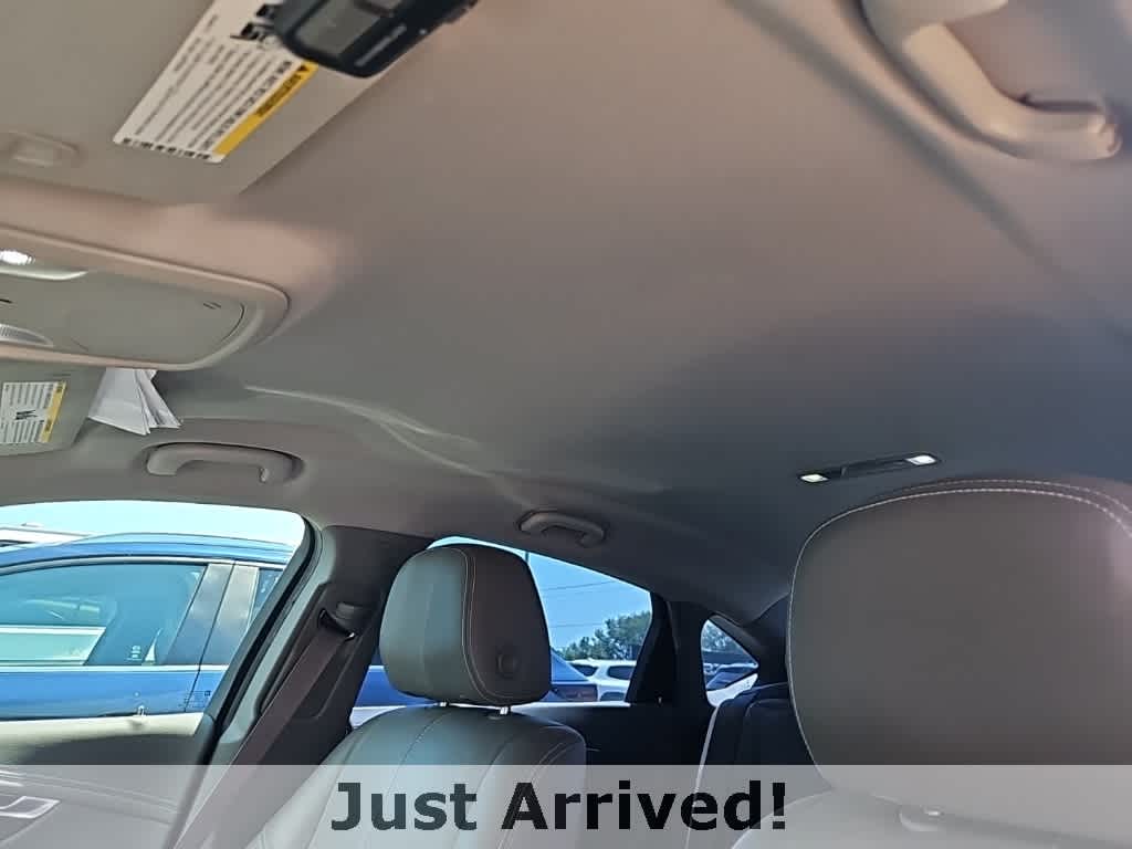 Thumbnail: 2015 Chevrolet Impala - 12