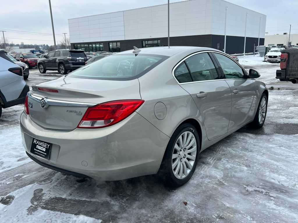 Thumbnail: 2011 Buick Regal - 6