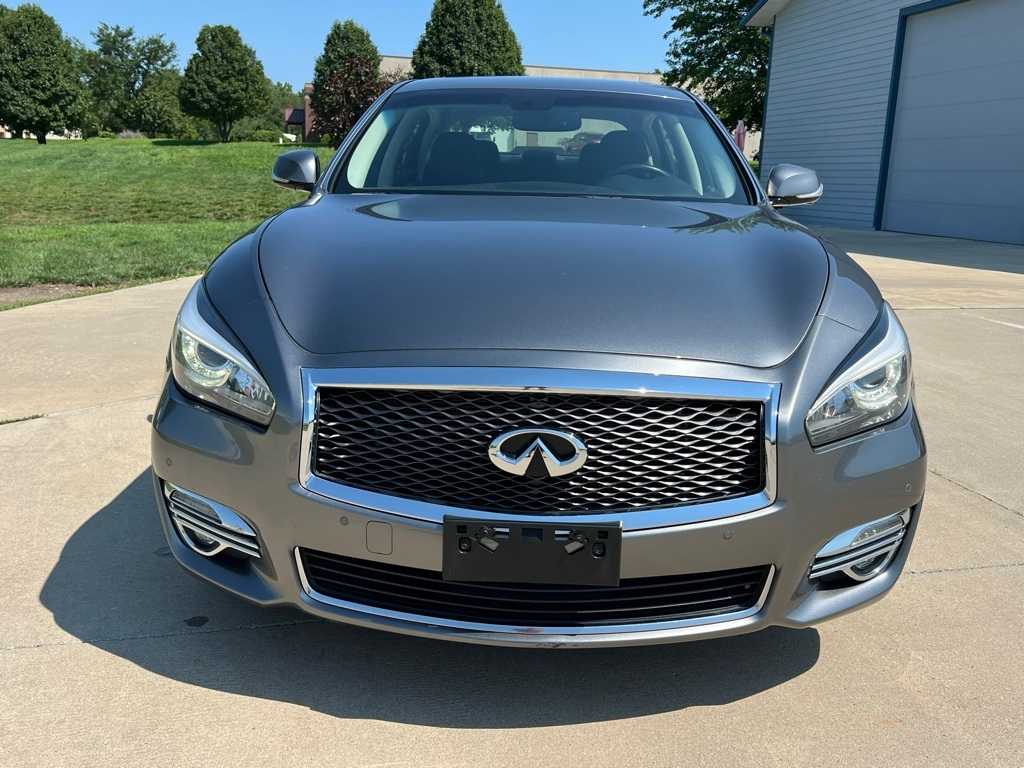 Thumbnail: 2017 INFINITI Q70 - 9