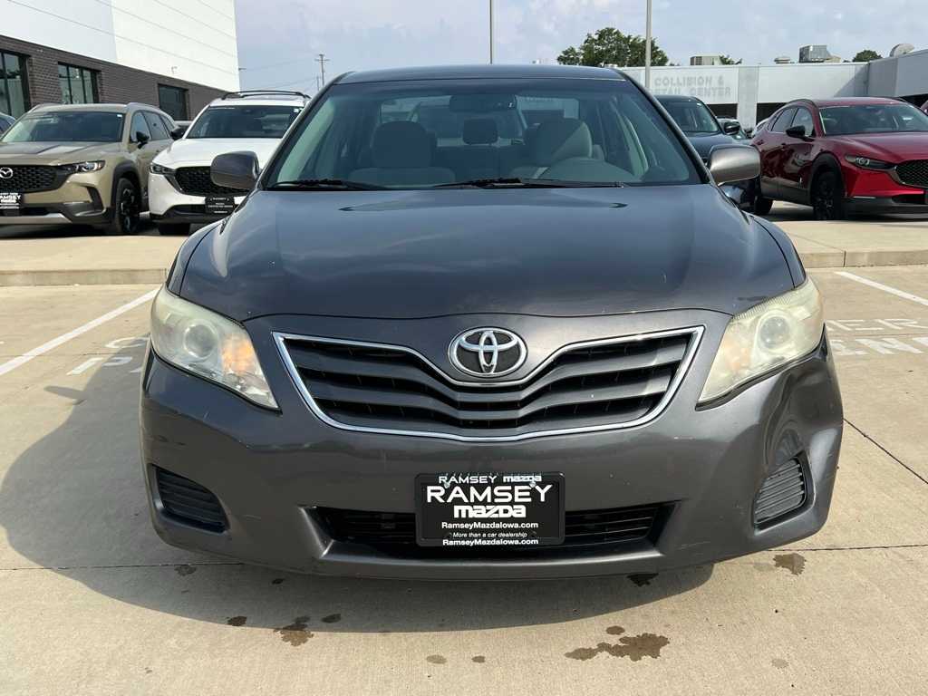 Thumbnail: 2011 Toyota Camry - 8