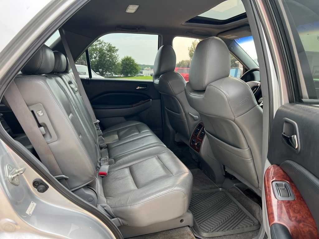Thumbnail: 2005 Acura MDX - 20