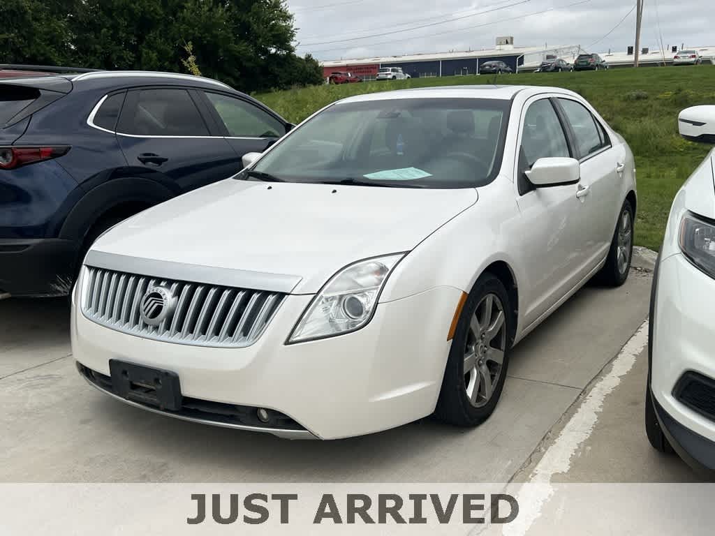 Thumbnail: 2011 Mercury Milan - 1