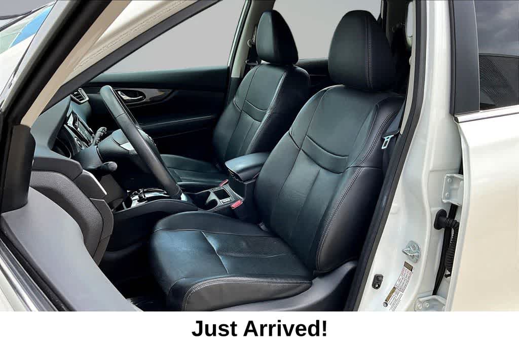 Thumbnail: 2016 Nissan Rogue - 27