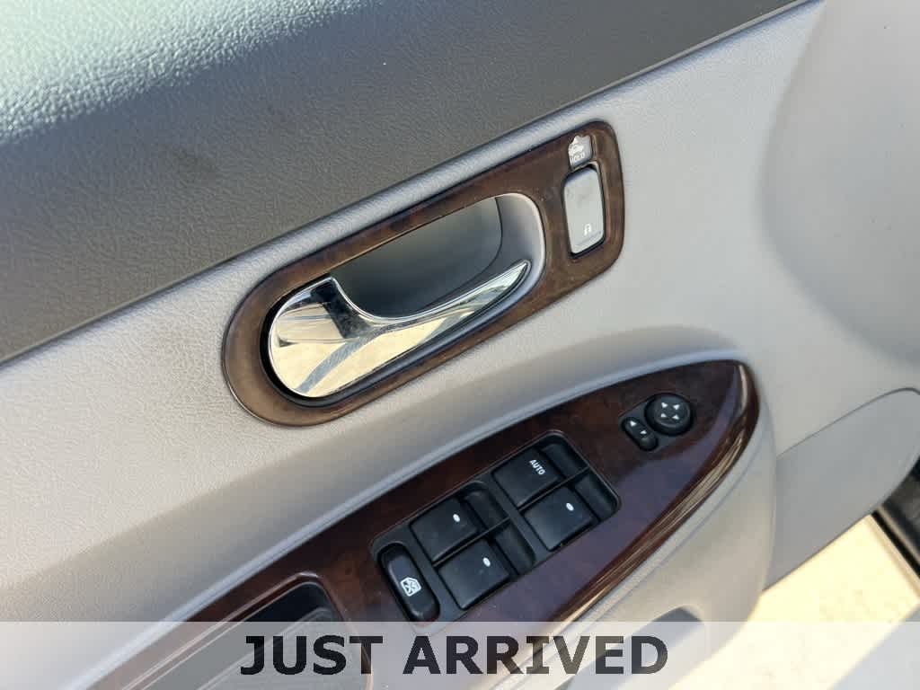 Thumbnail: 2007 Buick LaCrosse - 12