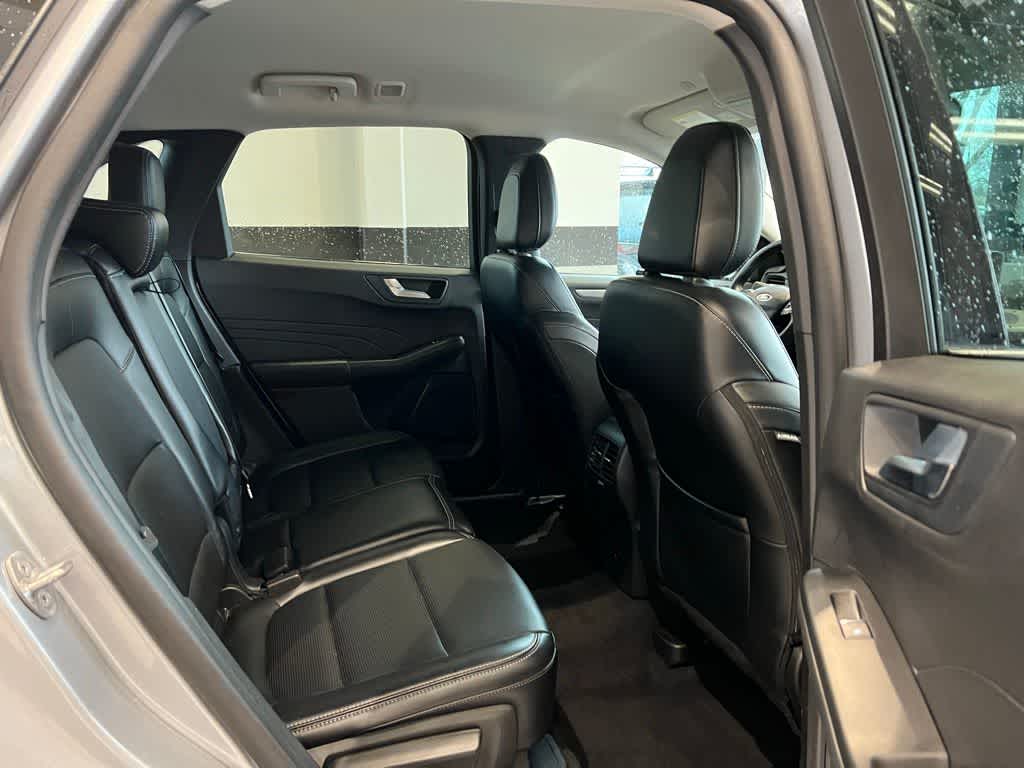 Thumbnail: 2023 Ford Escape - 18