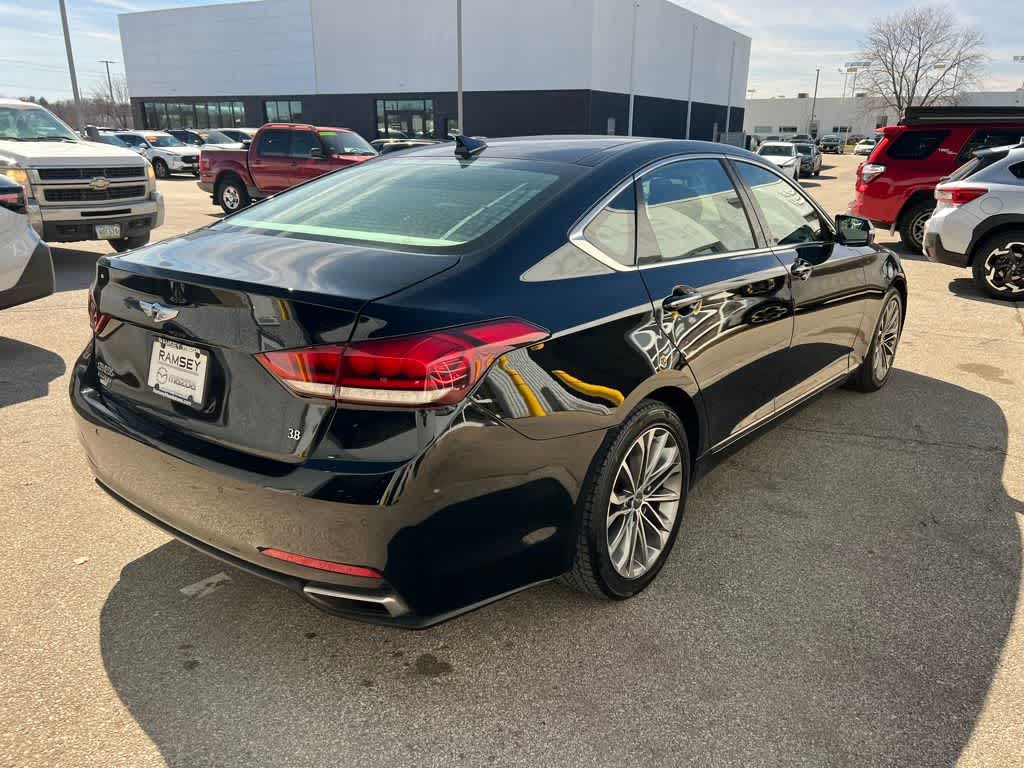 Thumbnail: 2015 Hyundai Genesis - 6