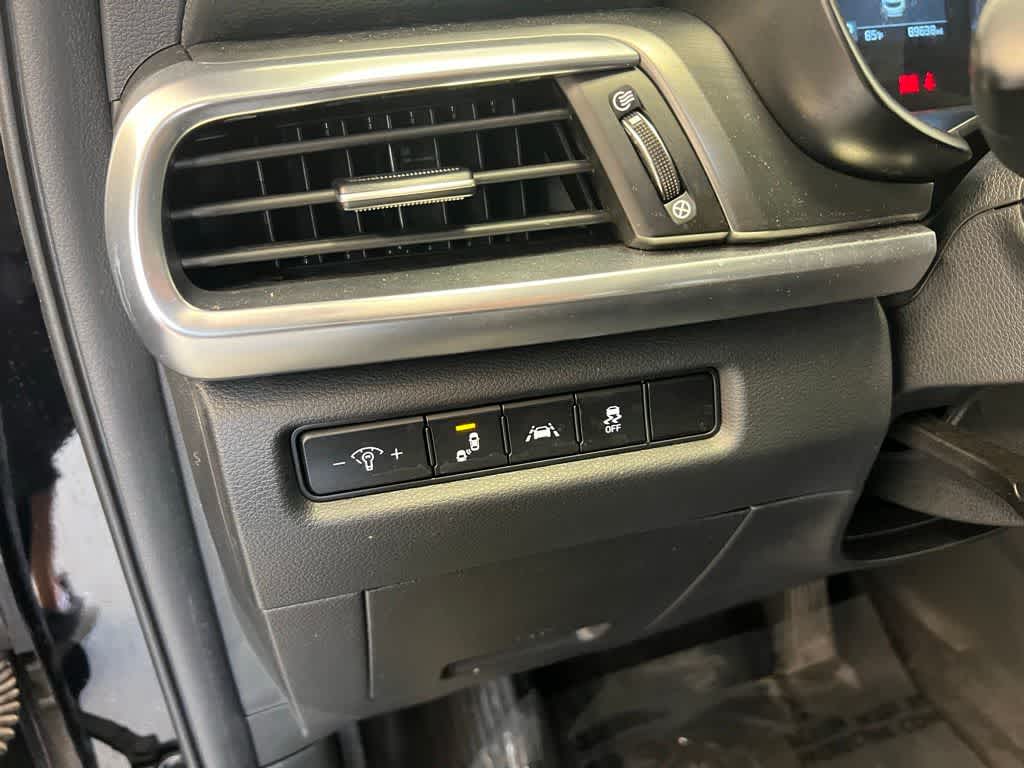 Thumbnail: 2022 Kia Telluride - 14