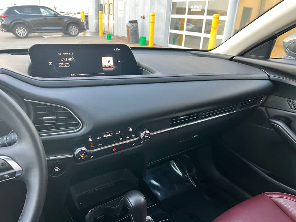 Thumbnail: 2025 Mazda CX-30 - 25