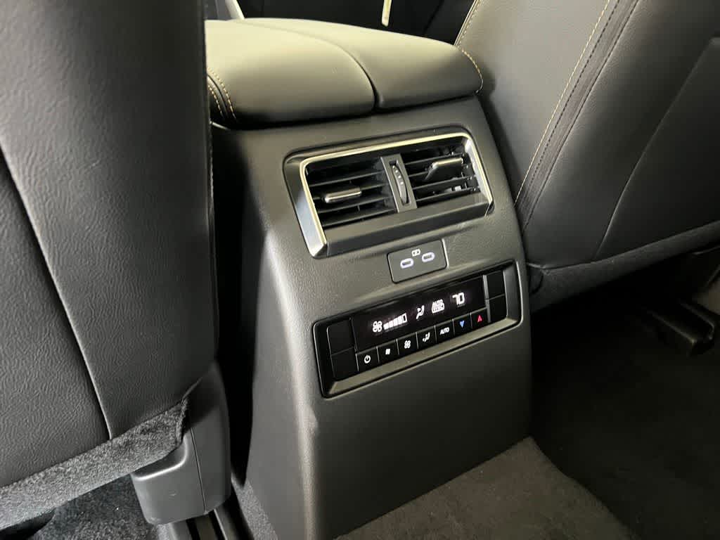 Thumbnail: 2025 Mazda CX-90 - 17