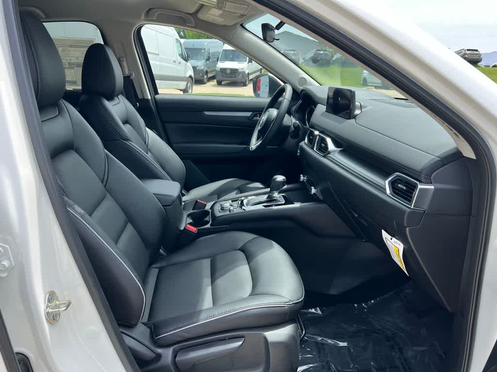 Thumbnail: 2025 Mazda CX-5 - 18