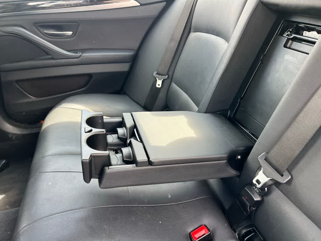 Thumbnail: 2016 BMW 5 Series - 21