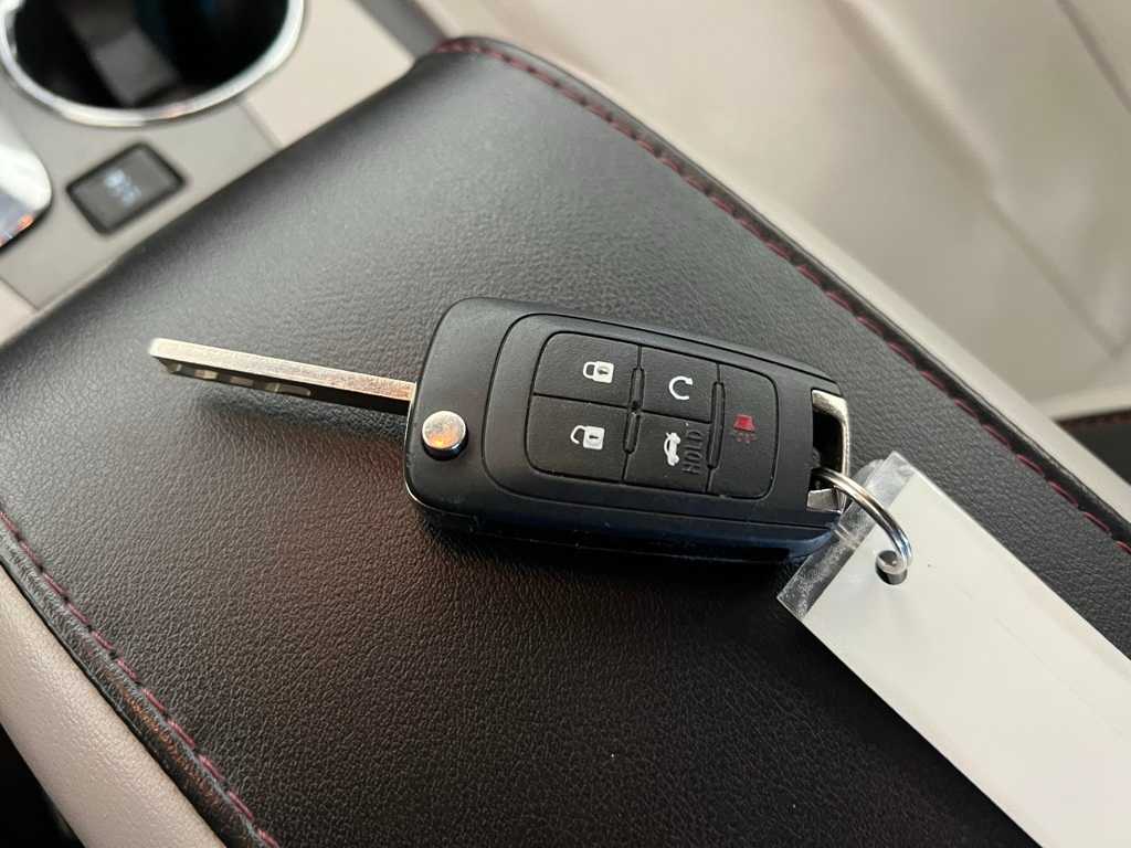 Thumbnail: 2011 Chevrolet Equinox - 34