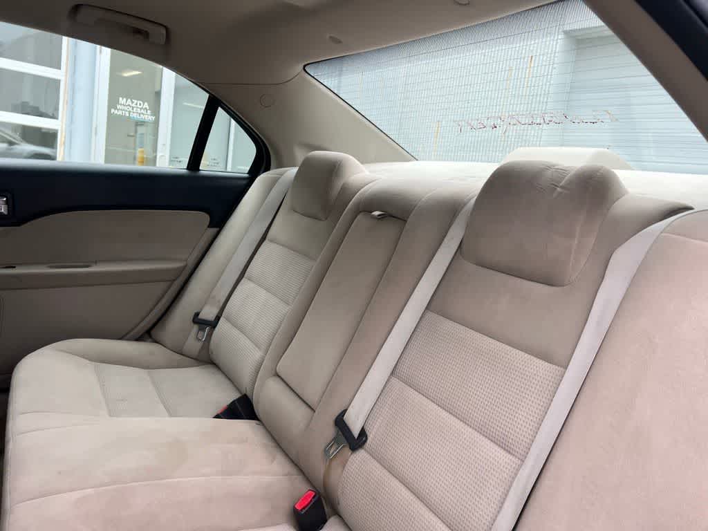 Thumbnail: 2008 Ford Fusion - 21