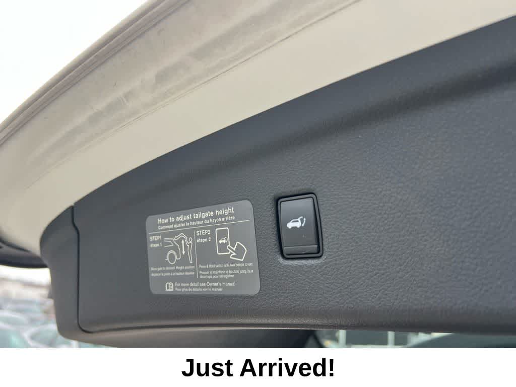 Thumbnail: 2019 INFINITI QX50 - 32