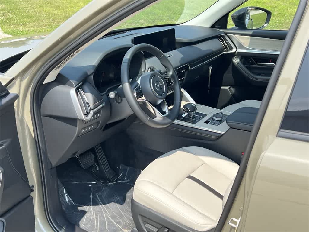 Thumbnail: 2025 Mazda CX-70 - 2