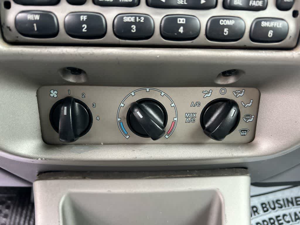 Thumbnail: 2001 Ford Explorer Sport Trac - 27