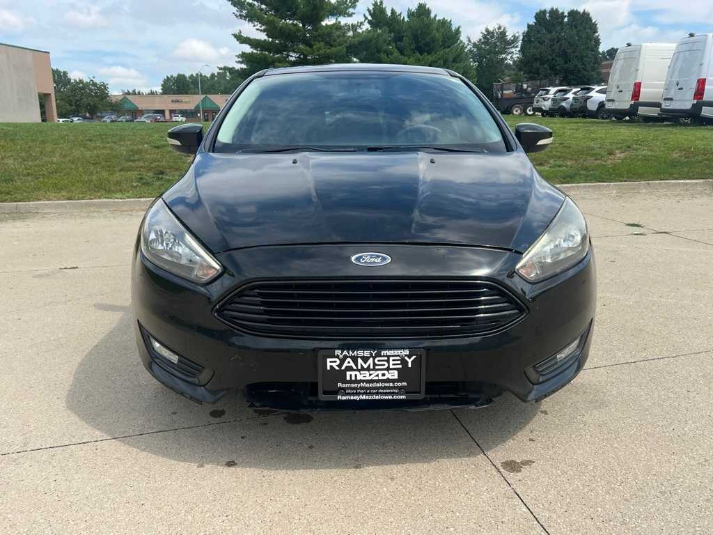 Thumbnail: 2016 Ford Focus - 9