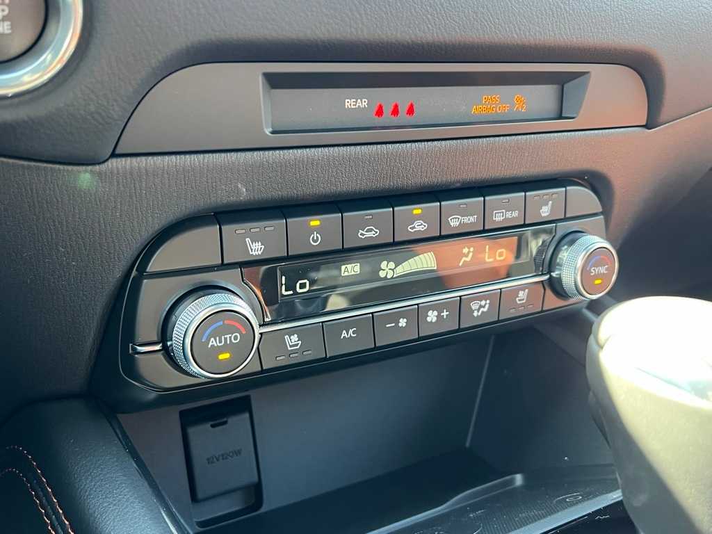 Thumbnail: 2025 Mazda CX-5 - 25