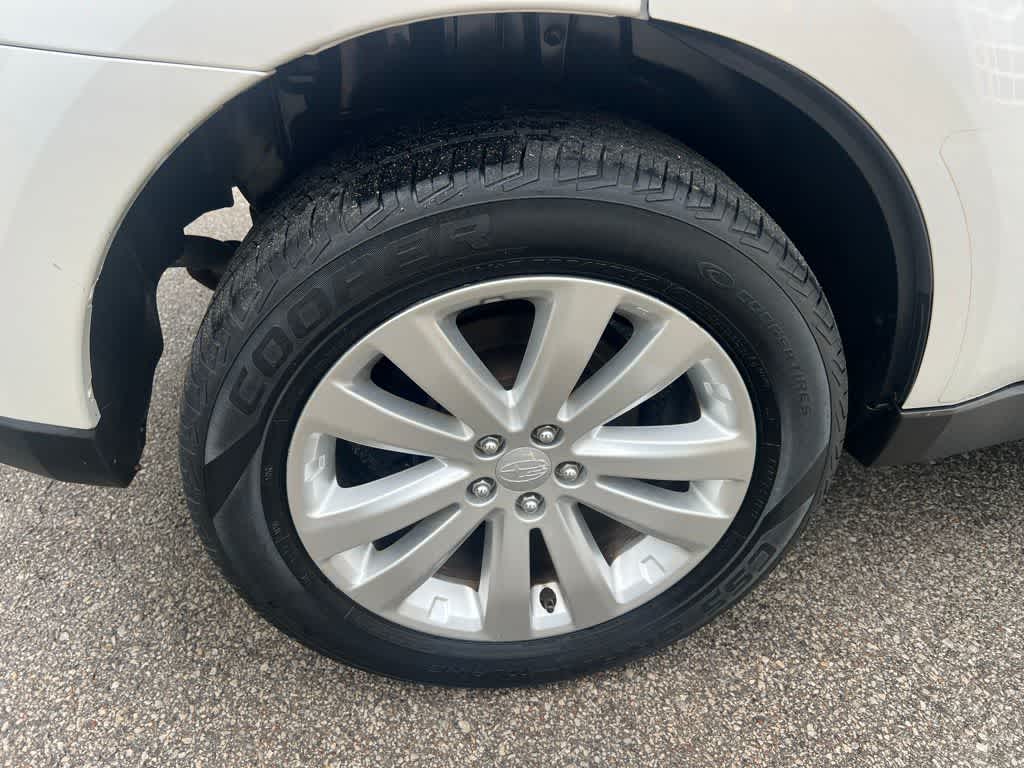 Thumbnail: 2013 Subaru Forester - 12