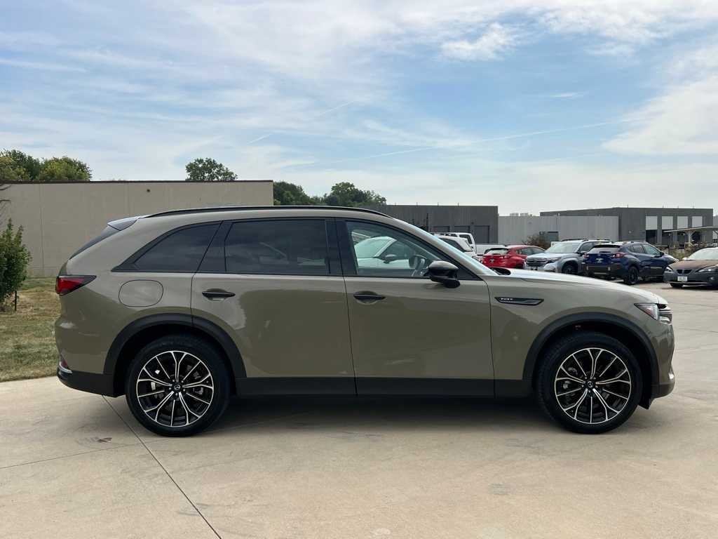 Thumbnail: 2025 Mazda CX-70 - 7