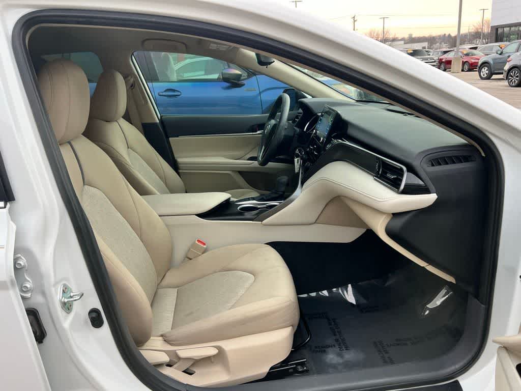 Thumbnail: 2023 Toyota Camry - 20