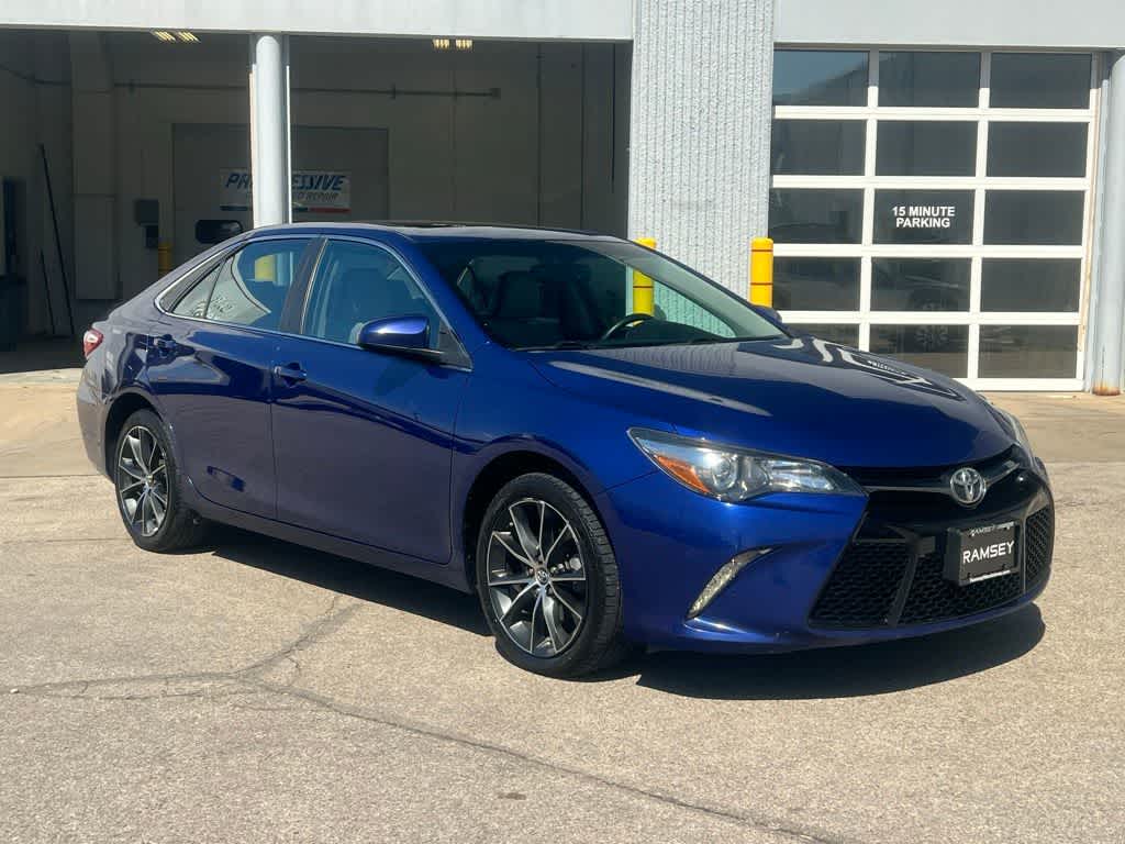 Thumbnail: 2016 Toyota Camry - 8