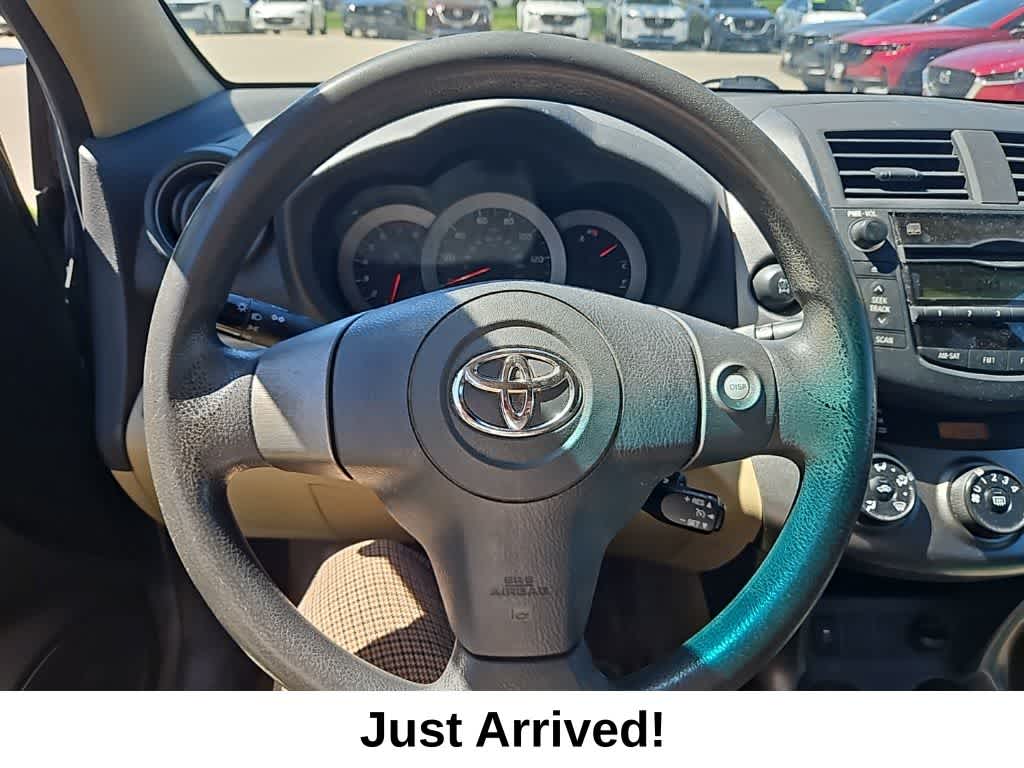 Thumbnail: 2009 Toyota RAV4 - 6