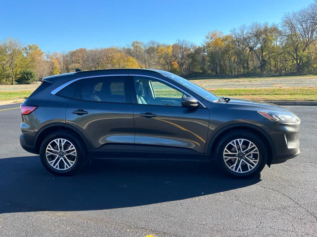 Thumbnail: 2020 Ford Escape - 7