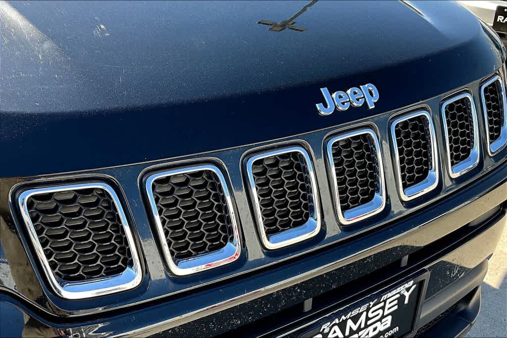 Thumbnail: 2018 Jeep Compass - 30
