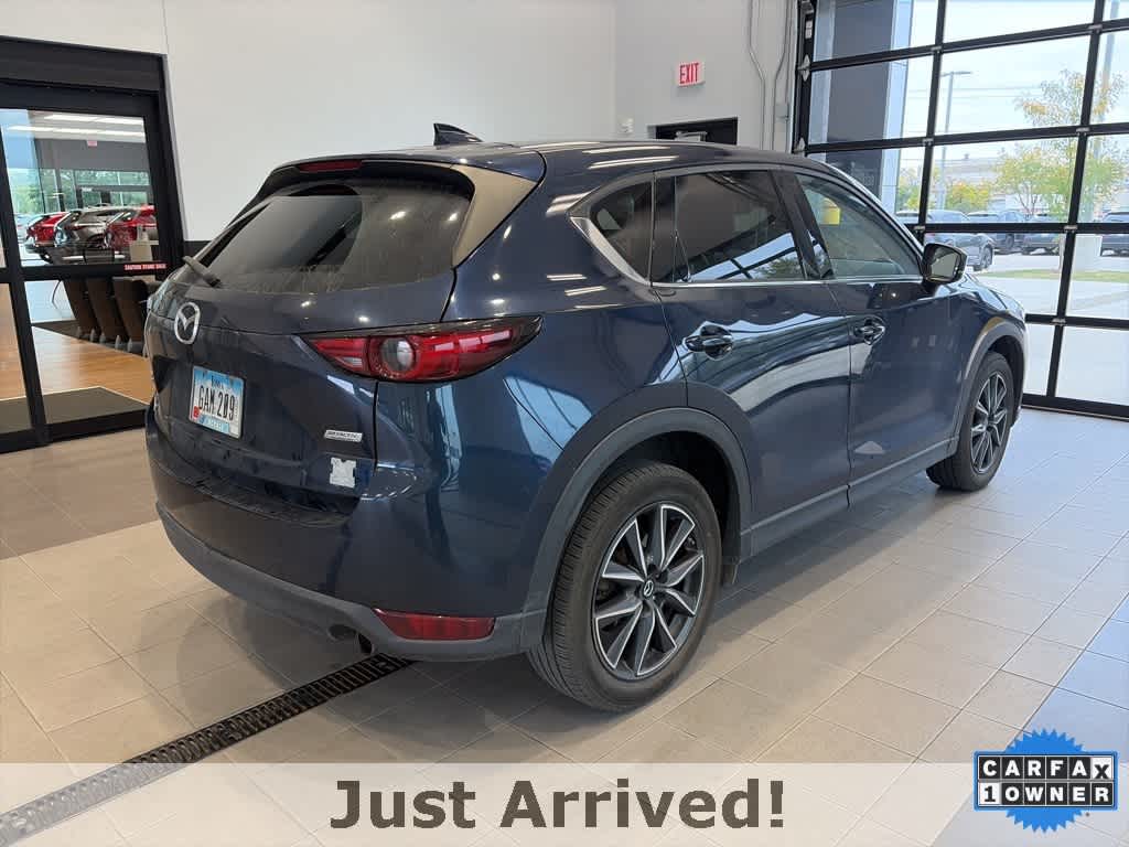 Thumbnail: 2017 Mazda CX-5 - 3