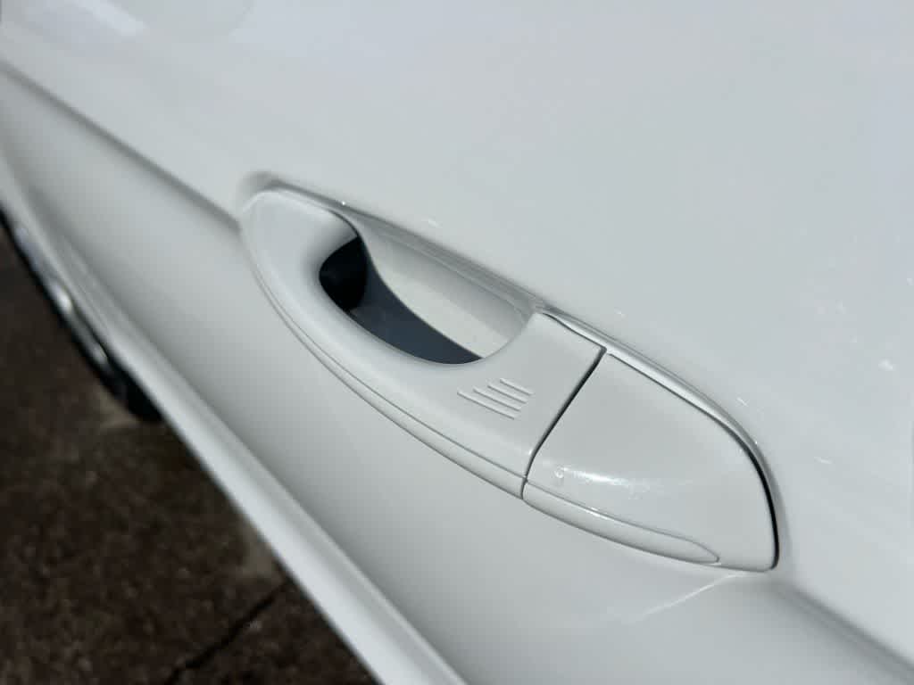 Thumbnail: 2019 Ford Edge - 27