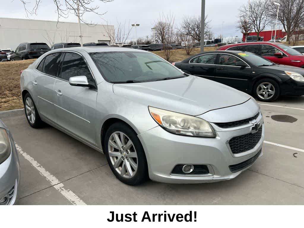 Thumbnail: 2014 Chevrolet Malibu - 6