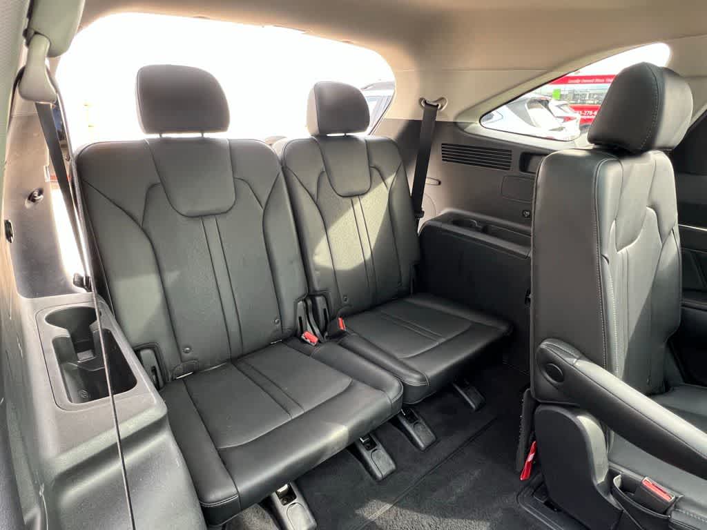 Thumbnail: 2023 Kia Sorento - 29