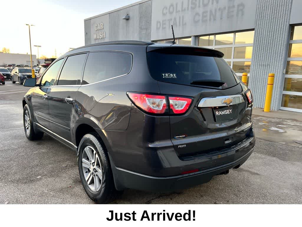 Thumbnail: 2016 Chevrolet Traverse - 4