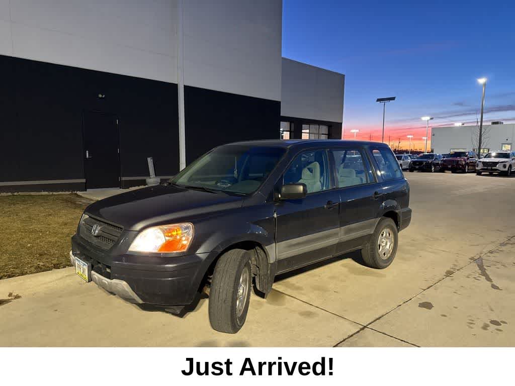 2004 Honda Pilot LX -
                  Urbandale, IA