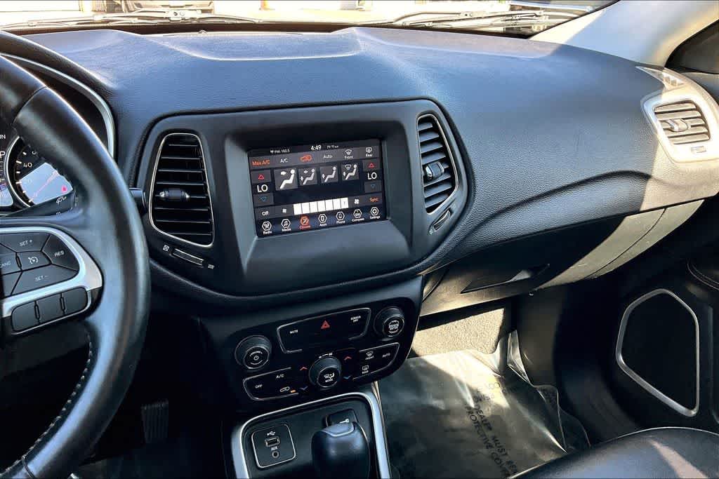 Thumbnail: 2018 Jeep Compass - 6
