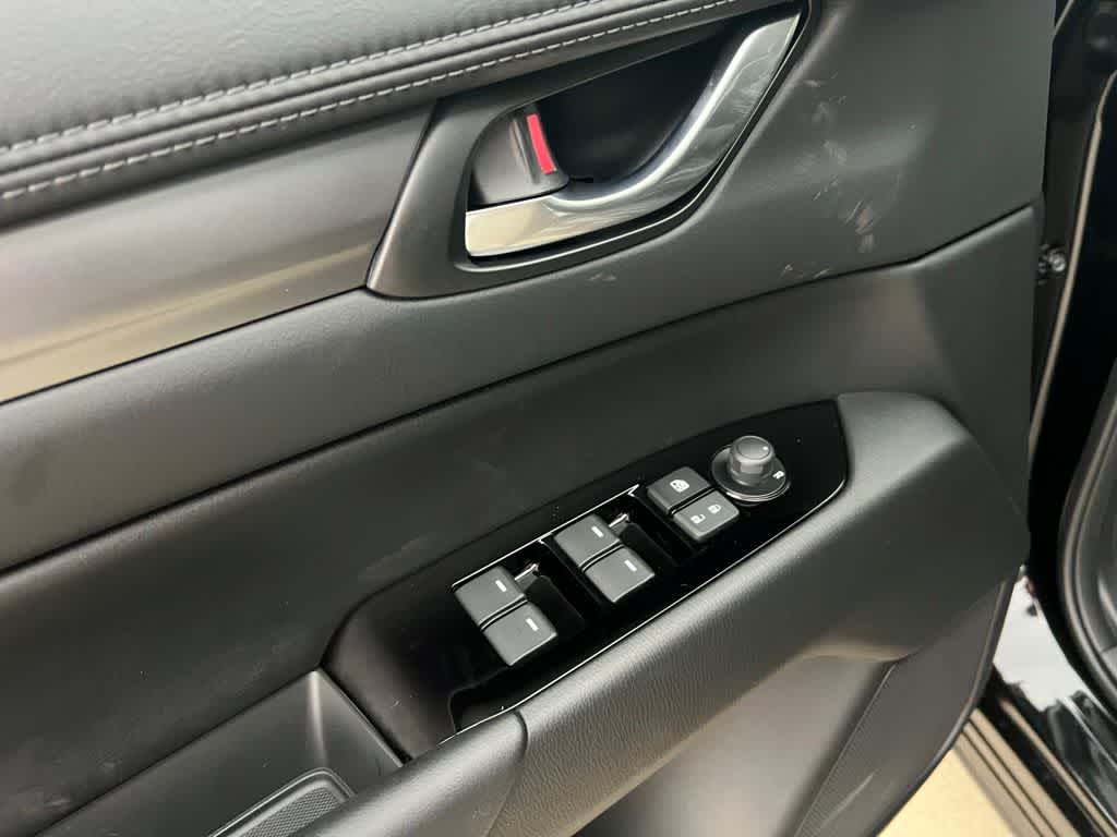 Thumbnail: 2025 Mazda CX-5 - 12