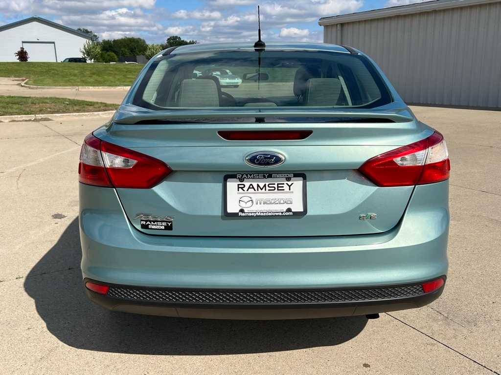 2012 Ford Focus SE 5