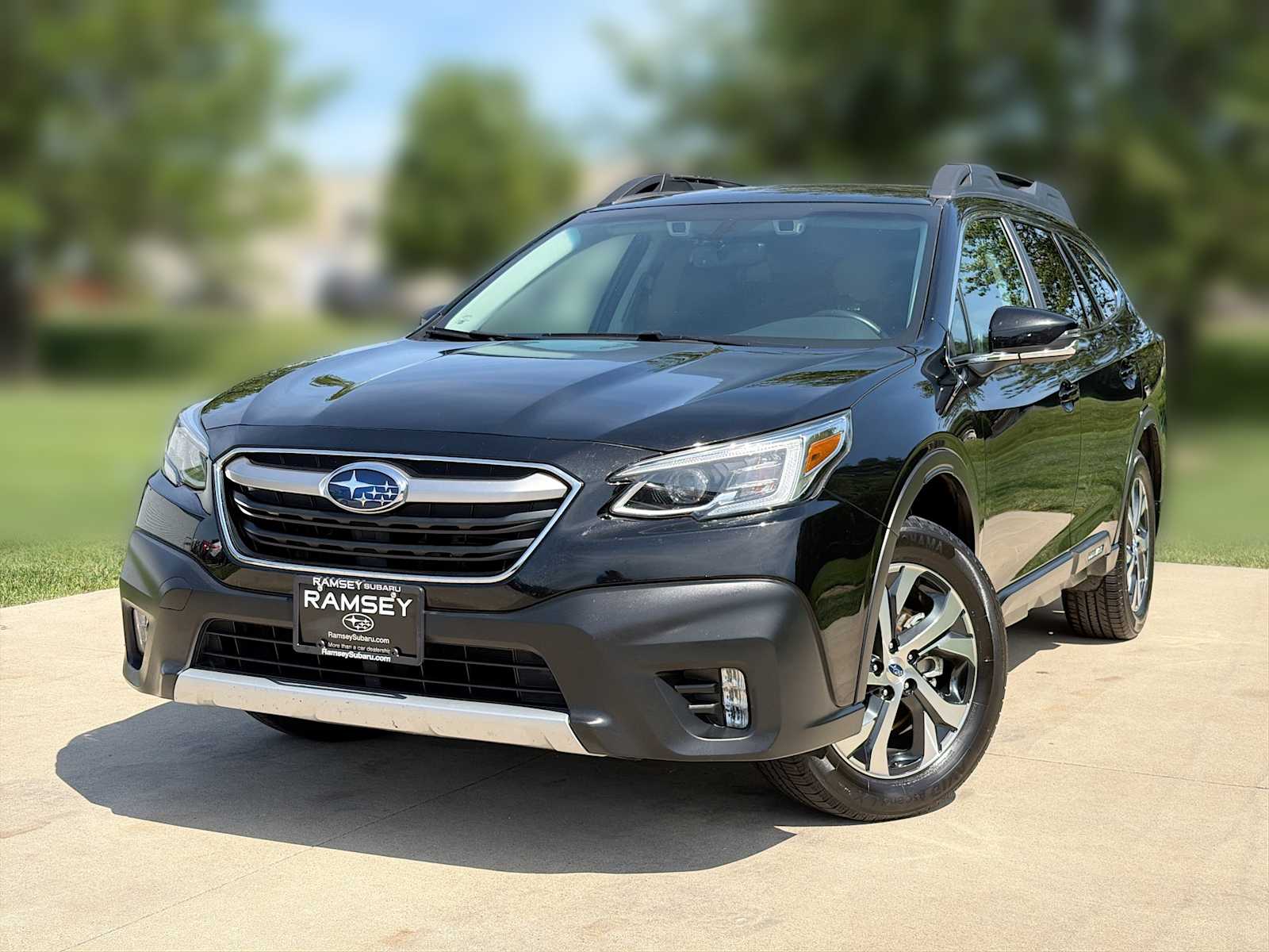 2020 Subaru Outback Limited's photo